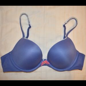 Victoria’s Secret Body by Victoria push-up bra